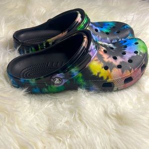 Crocs: Size 10 in Women Size 8 in Men